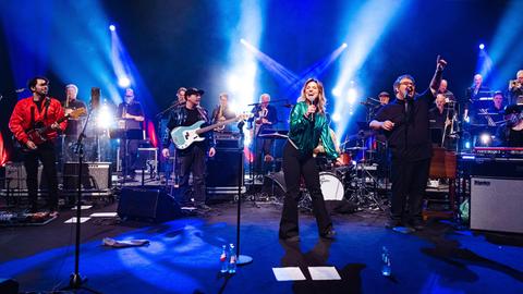 Die hr-Bigband und Scary Pockets.