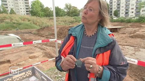 Frau auf Baustelle