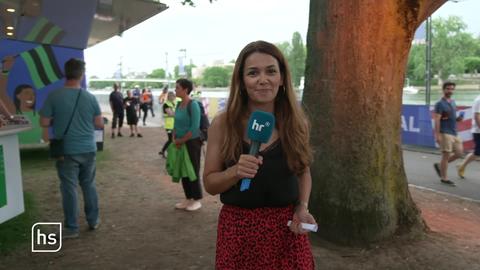 Reporterin vor Ort