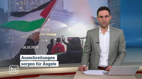 Moderator präsentiert die Themen