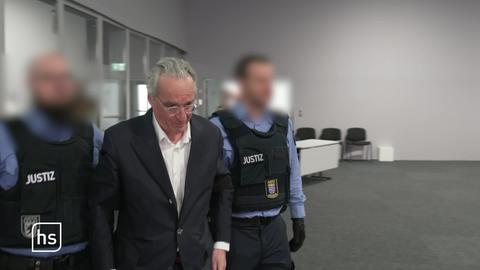 Angeklagter wird beim Gericht vorgeführt