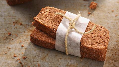 Zusammengebunde Financiers