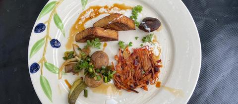 Gegrillter Tofu mit Gemüse-Rösti und Asia-Pilzen