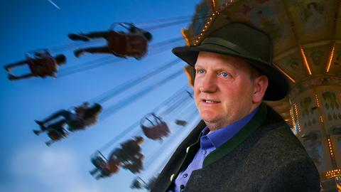 Mann auf der Dippemess