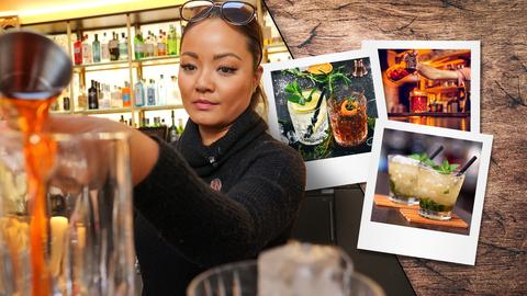 Eine Frau mixt an einer Bar einen Cocktail · im Hintergrund sieht man Bilder von weiteren Cocktails.