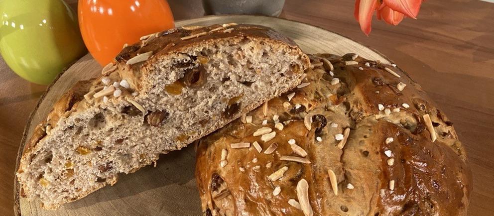 Rezept: Osterbrot mit kandiertem Ingwer | hr-fernsehen.de | Die Ratgeber