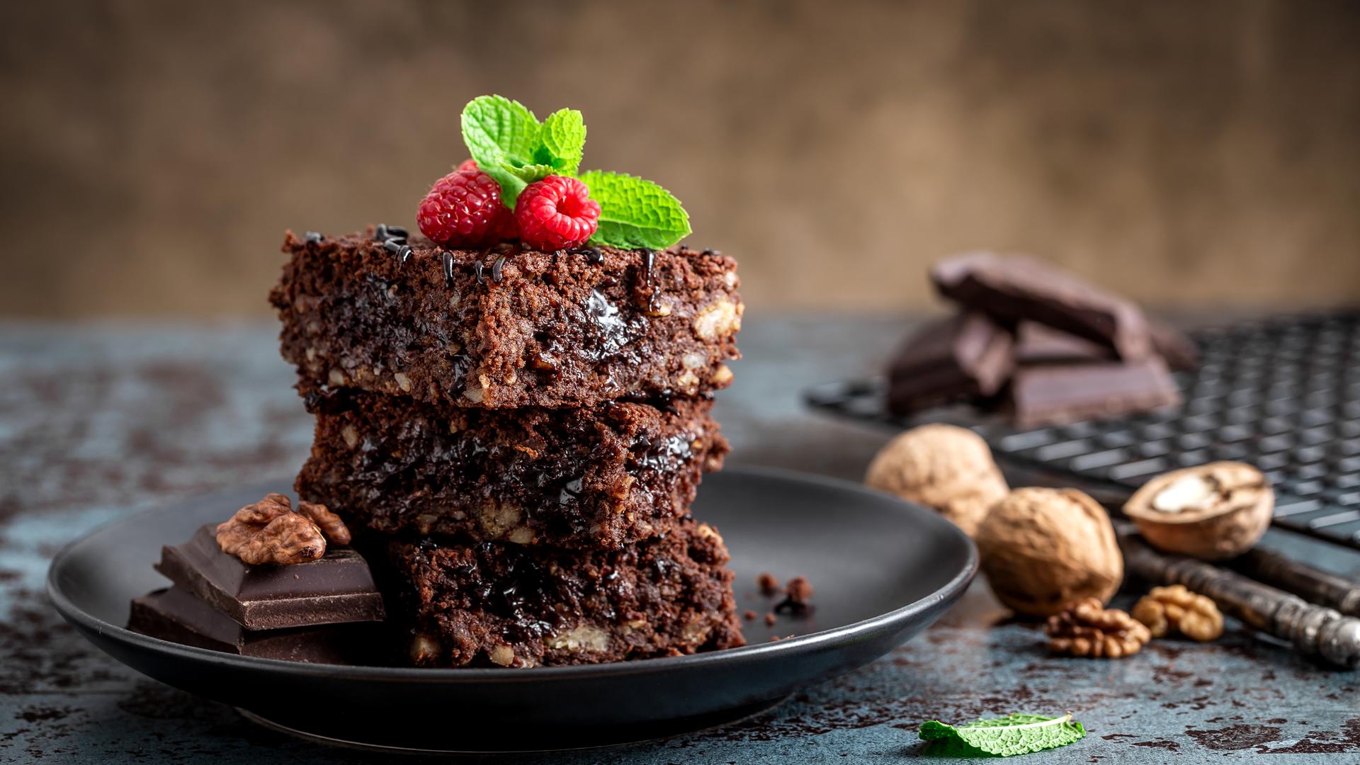 Rezept: Schokoladen-Walnuss-Brownies | hr-fernsehen.de | Die Ratgeber