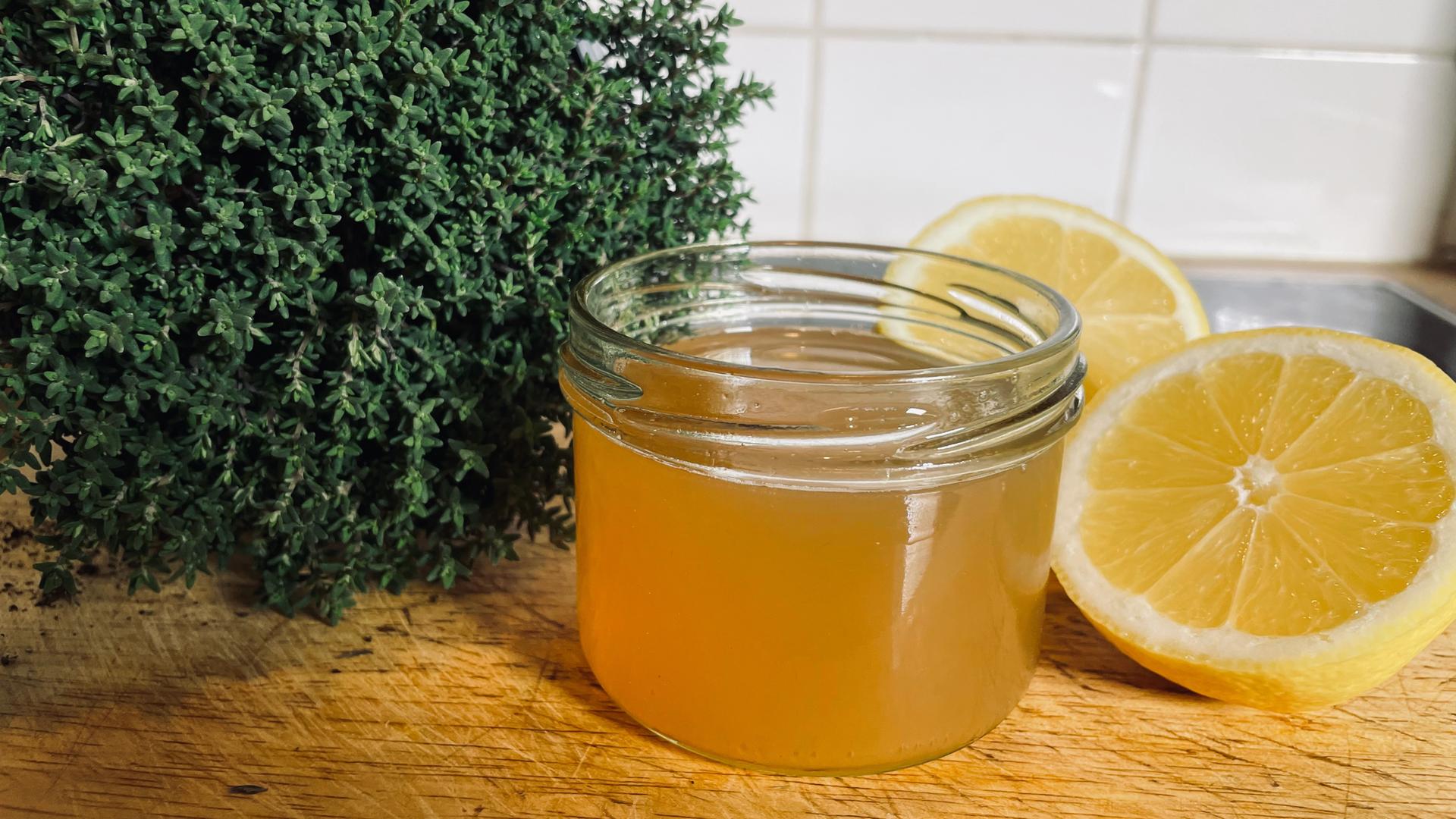 Rezept: Thymian-Hustensaft | hr-fernsehen.de | Die Ratgeber
