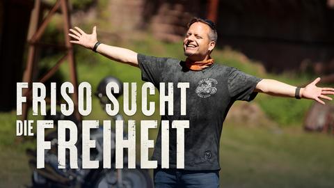 Friso Richter breitet die Arme aus, Hintergrund Natur. Text: Friso sucht die Freiheit