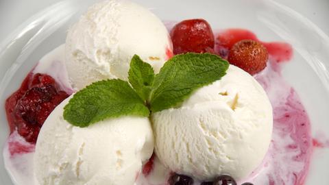 Drei Kugeln Eis