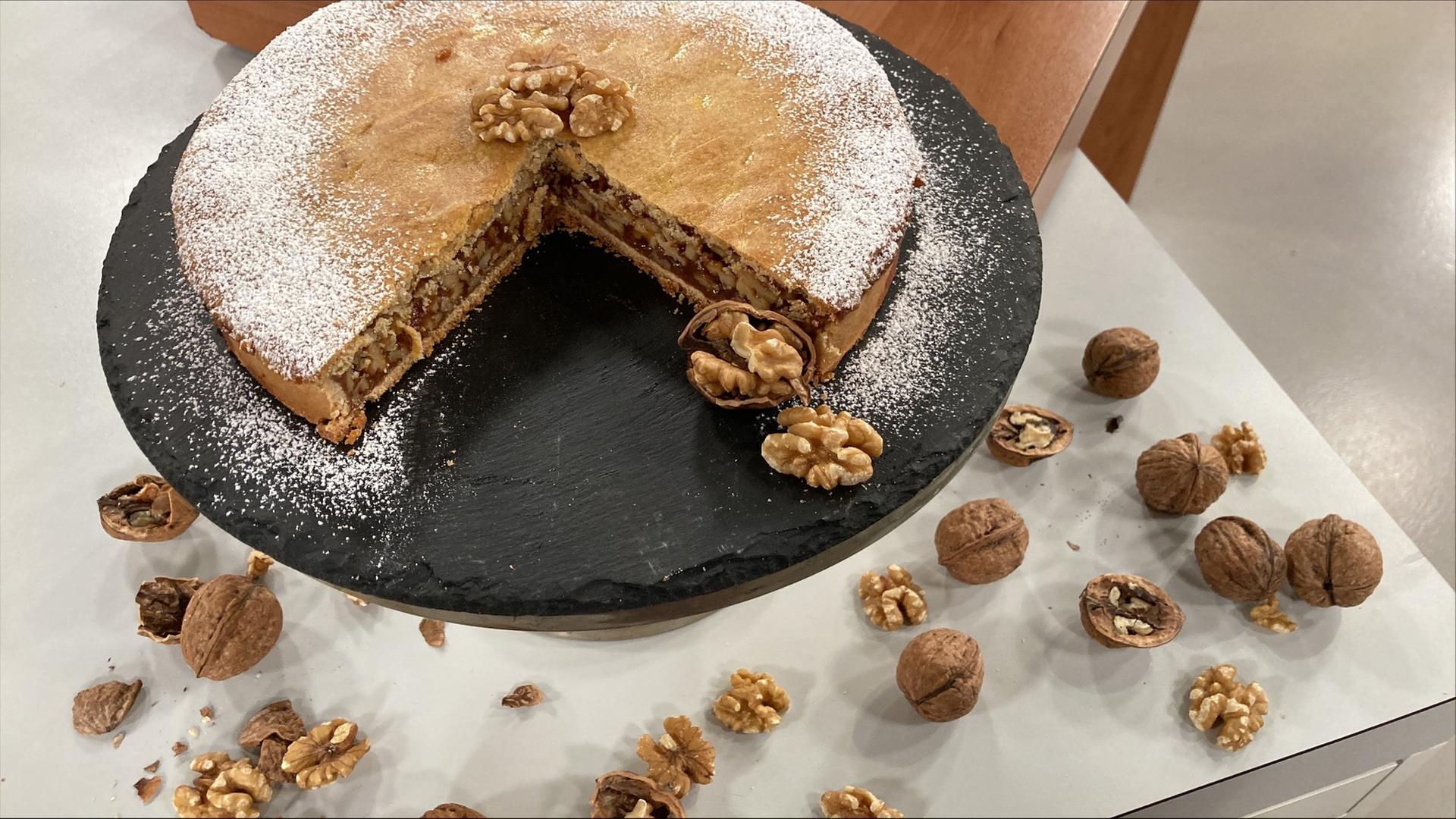 Rezept: Engadiner Nusstorte | hr-fernsehen.de | Rezepte