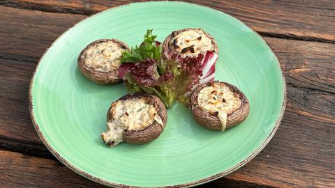 Gefüllte Champignons