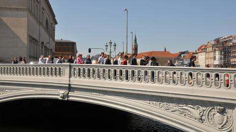 Blick auf den Copenahgen-Kanal von der Hojbro-Brücke in der dänischen Hauptstadt.