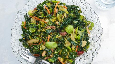 Rosenkohlsalat