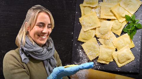 Rebecca Rühl macht Ravioli