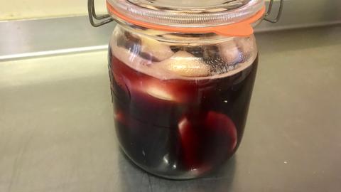 hac - Rotweinbirnen im Glas 