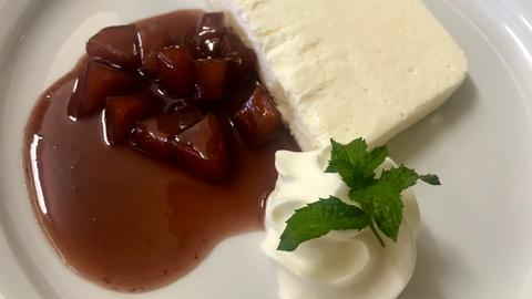 hac - Rotweinbirnen im Glas und als Zugabe beim Eis