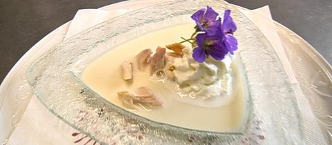 Cremesuppe von der geräucherten Forelle