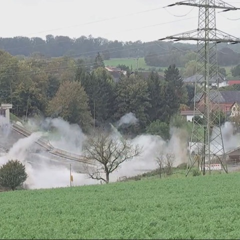 Blaulicht in Rhein-Main: Angriff mit Stein und Schlagstock