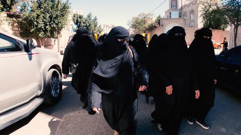 Vermummte Frauen im Jemen