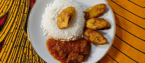 Nigerian Beef Stew mit Kochbananen 