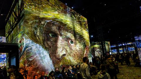 Van Gogh-Ausstellung mit Projektionen seiner Gemälde