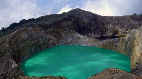 Vulkan auf der Insel Flores Kelimutu.