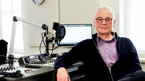 Moderator bei "Radio Ginseng"