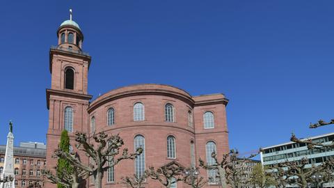 Blick auf die Paulskirche und den Paulsplatz