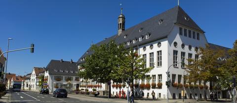 Das Rathaus in Rüsselsheim 